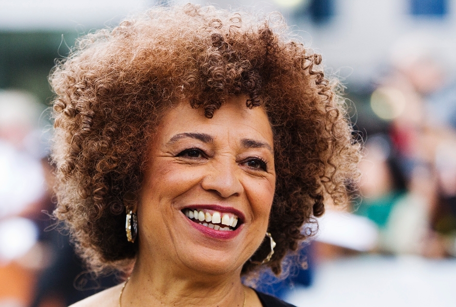 Conférence avec Angela Davis, militante des luttes sociales et